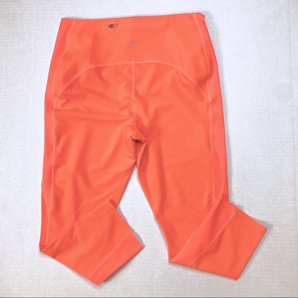 Athleta Ultimate Dobby Mesh Capri High Rise Small - Picture 10 of 10